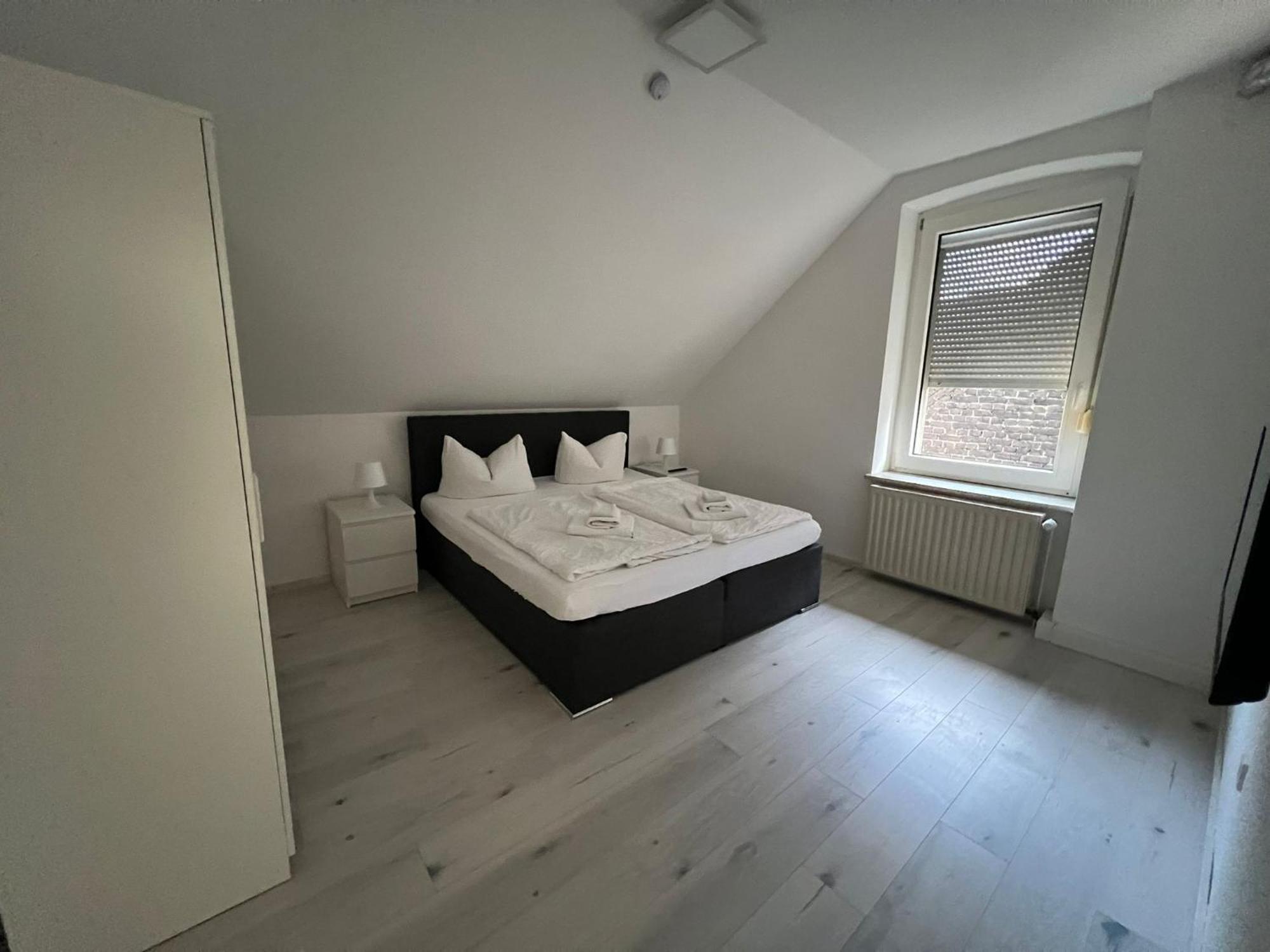 Premium Apartment Bochum Near Duesseldorf Airport ภายนอก รูปภาพ